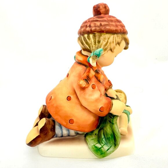 Goebel Hummel #424 "Sleep Tight" TMK6 - Picture 6 of 9